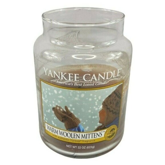 Yankee Candle Warm Woolen Mittens 22oz Jar Candle Half Used HTF Retail Label - Picture 1 of 4